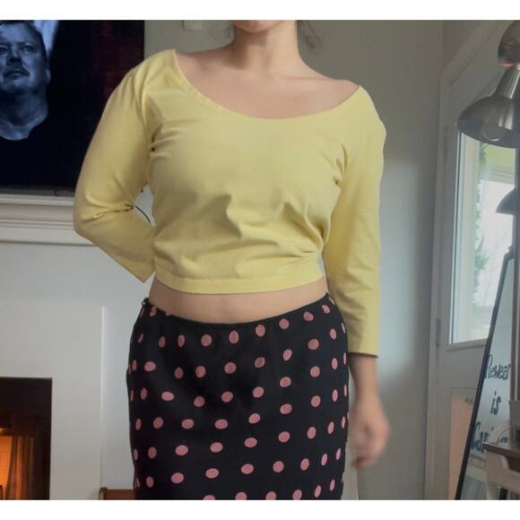 Adorable Butter Yellow Scoop Neck Boho Top - Picture 2 of 6